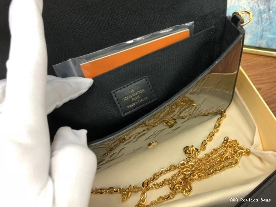 Aaa replica ru VUITTON POCHETTE FÉLICIE LOUIS 0728